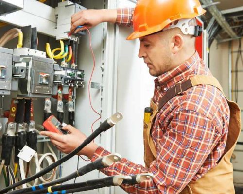 Créez vos devis d’électricien en quelques clics avec BatiChiffrage artisan électricien